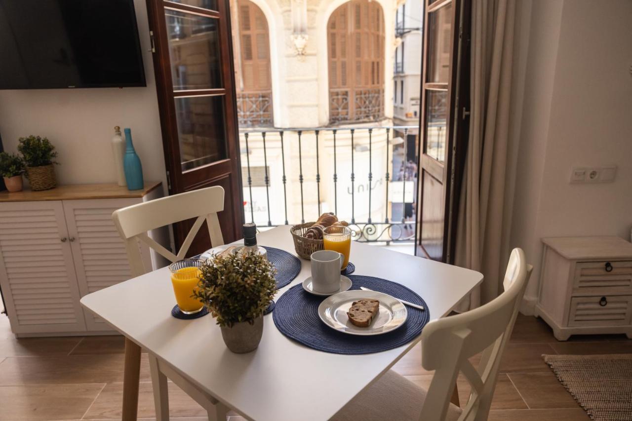 Apartamento Especeria Blue By #Cuatrocallesflats مالقة المظهر الخارجي الصورة